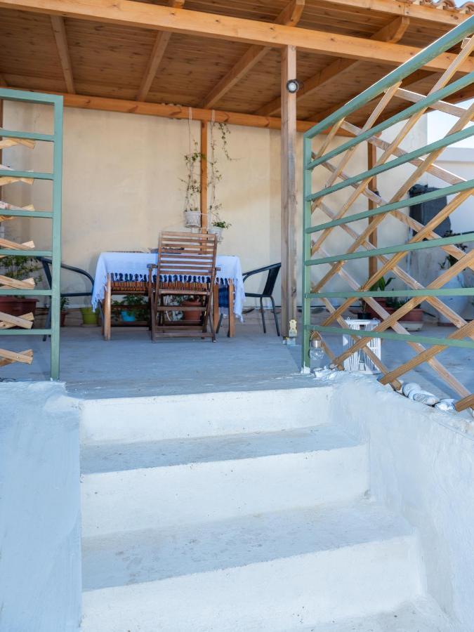 Cozy Studio In Dafnes Near To Heraklion Apartment Dhafnes Exterior foto